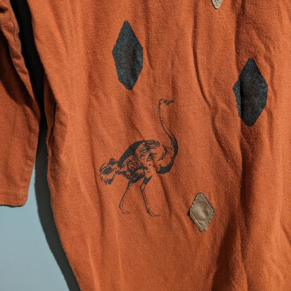 Unique orange shirt with ostritch - Picture 2 of 8